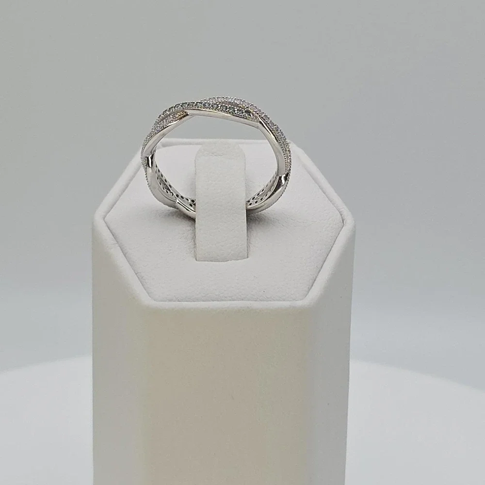 Vtg 925 Sterling‎ Silver Ring Criss-Cross Green Crystal Cubic Zirconia Size 7.25